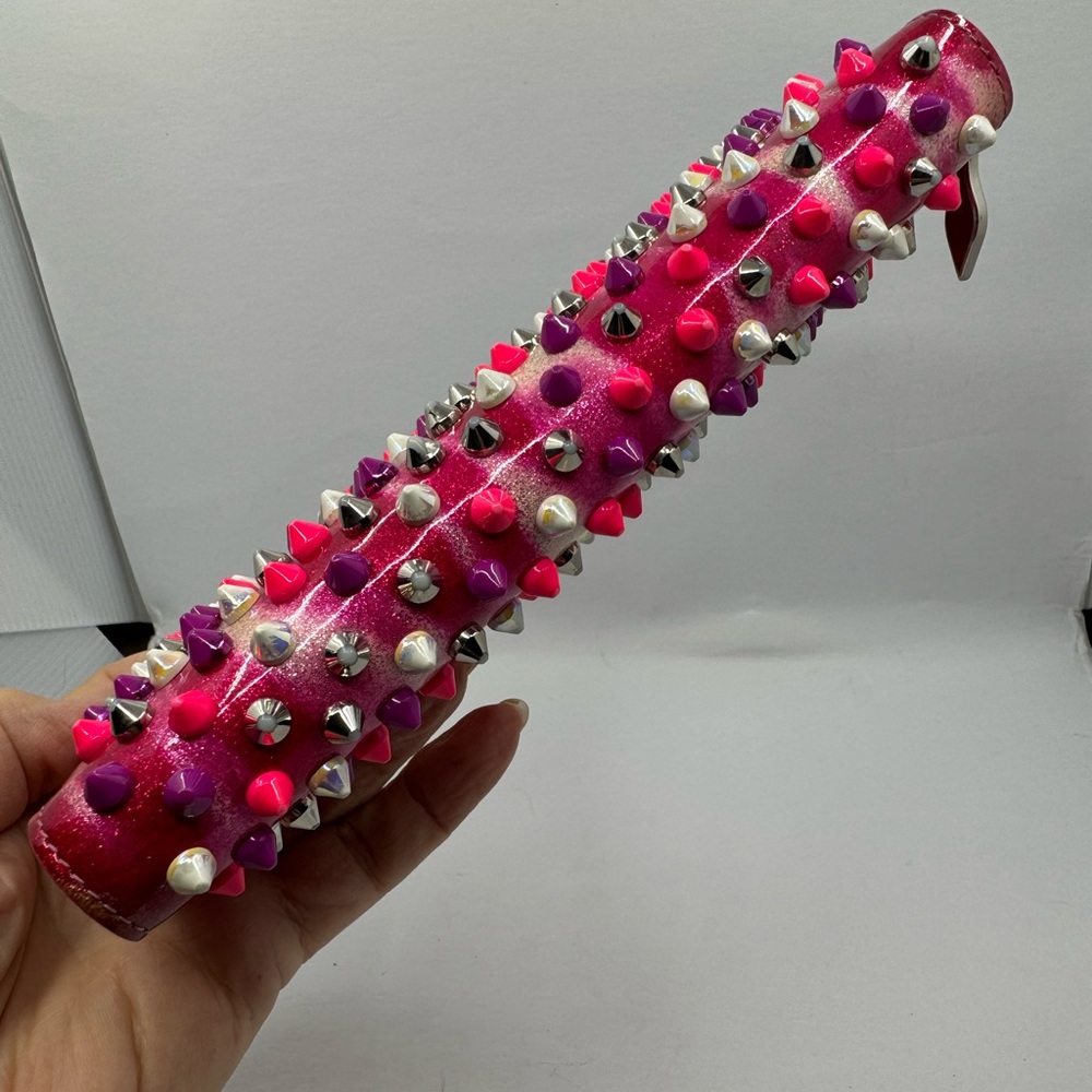 Christian Louboutin Zip Around Studded Pink Wallet 23043 - Picture 3 of 6